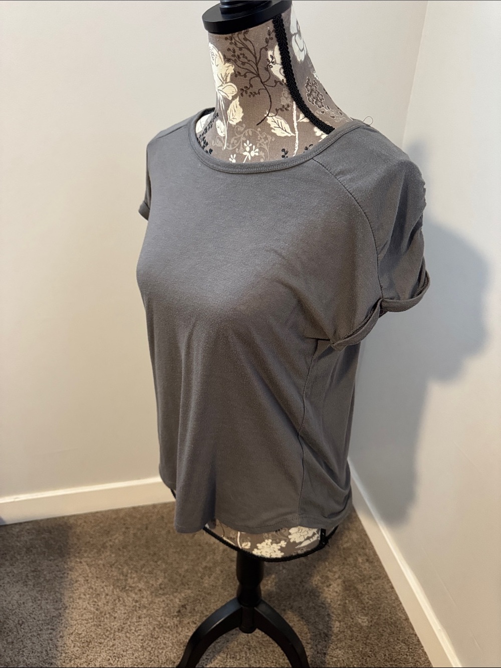 Colosseum Gray Short-Sleeve Crewneck Tee